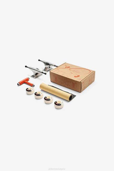 Globe Brand скейтбордове PZ2X266 суров завършек всичко освен комплекта на палубата
