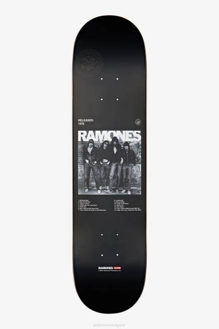Globe Brand скейтбордове PZ2X224 ramones g2 7,75" дек